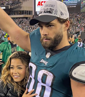 Dallas Goedert and Aria Meyer